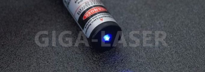 プレゼン向きのブルーレーザーポインター501B 頭部アップ